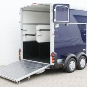 Ifor Williams Pferdeanhänger HB511-Sattelkammer-blau--Neu – Bild 7