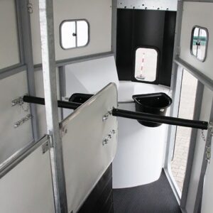 Ifor Williams Pferdeanhänger HB506-Sattelkammer-Neu – Bild 7