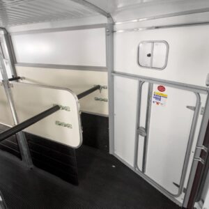Ifor Williams Pferdeanhänger HB511-Heckklappen-Türkombination-Neu – Bild 5