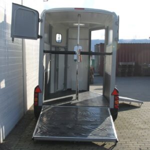 Ifor Williams Pferdeanhänger HB506-Frontausstieg-Neu – Bild 8