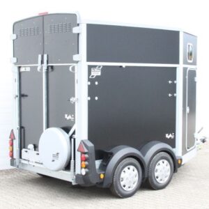 Ifor Williams Pferdeanhänger HB506-Sattelkammer-schwarz-Neu – Bild 3